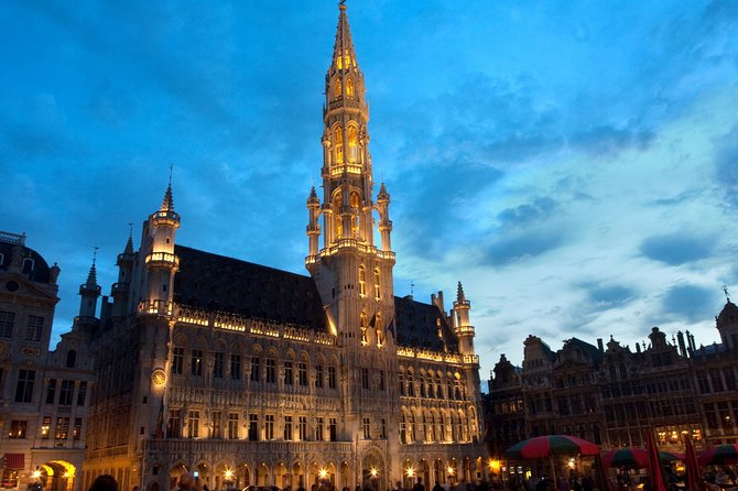 Brussels Highlights Self guided scavenger hunt and Walking Tour - Manneken Pis and Brussels’ playful side