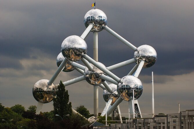 Brussels Highlights Walking and Bus Tour w/ Waffle - What the guide adds, and where the format can falter