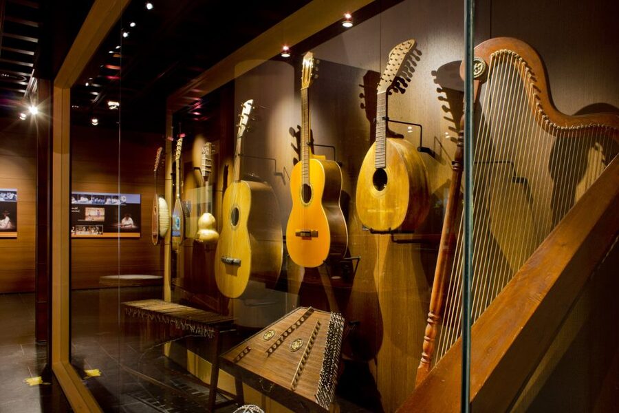 Brussels: Musical Instruments Museum Entry Ticket - Accessibility and Practical Restrictions