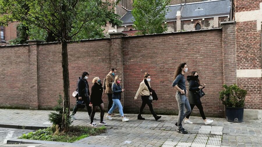 Brussels: Outdoor City Escape Game With Drinks - The main strengths and the fair warnings