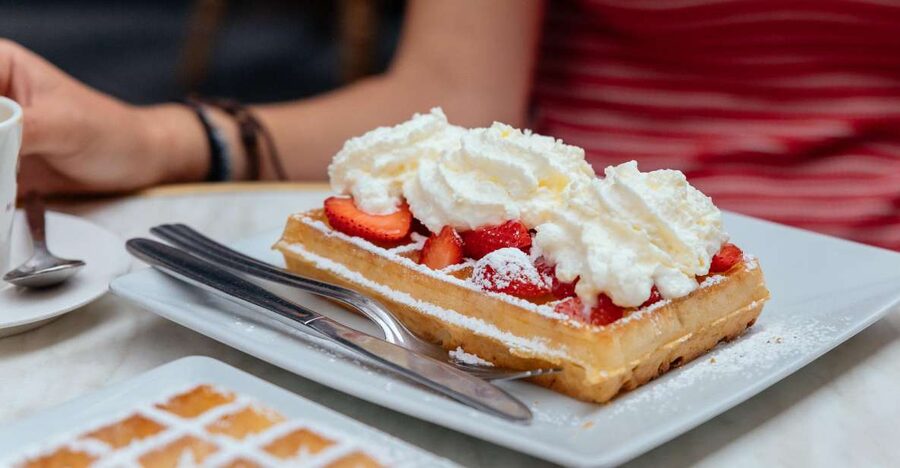 Brussels: Private Food Tour – 10 Tastings with Locals - What this Brussels food tour is really offering