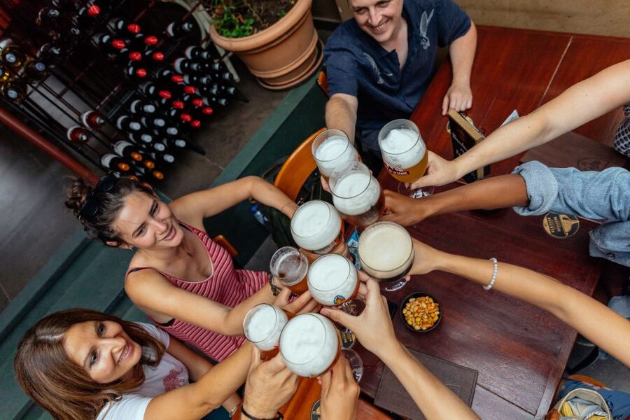 Brussels: Private Food Tour – 10 Tastings with Locals - The host makes the difference
