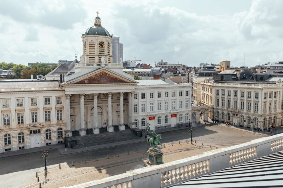 Brussels: Private Tour w/ Locals – Highlights & Hidden Gems - Walking pace, weather, and practical comfort