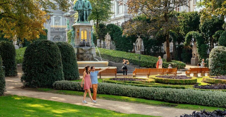 Brussels: Private Tour w/ Locals – Highlights & Hidden Gems - Grand Place and the classic center