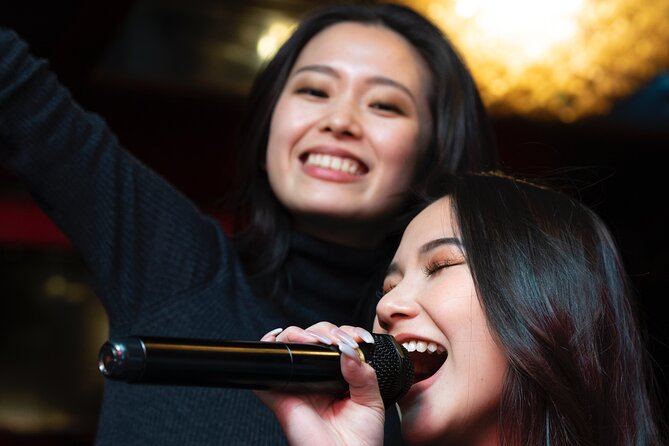 Brussels Pub Crawl Tour - What this Brussels night out is designed to do