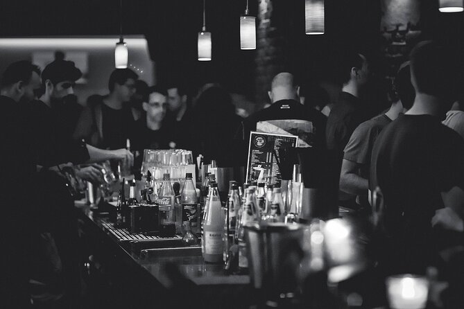 Brussels Pub Crawl Tour - Starting at OReillys Nua with the evening plan
