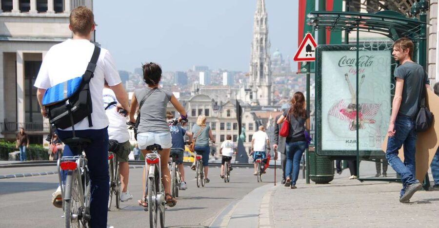 Brussels: Sightseeing Bike Tour - Starting at Grand Place and finding your bearings
