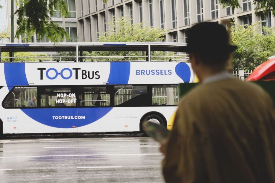 Brussels: Sightseeing Sunset Bus Tour - Bus condition, comfort, and accessibility