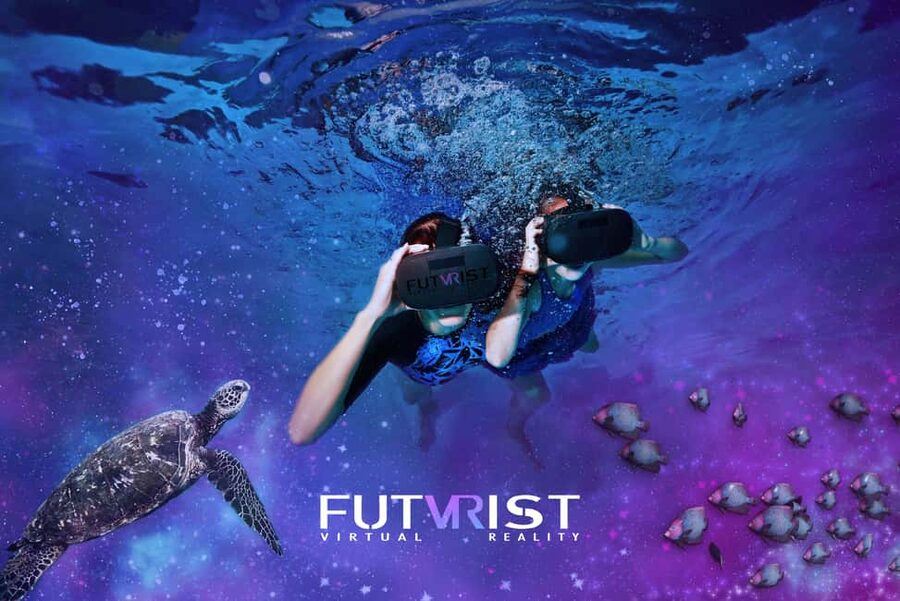 Brussels: Virtual Reality gaming, experiences & escape games - At the ticket counter, start with the voucher