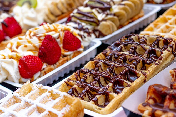 Brussels Walking Tour with Waffle Tasting: History and Delights - Mont des Arts and the final city view