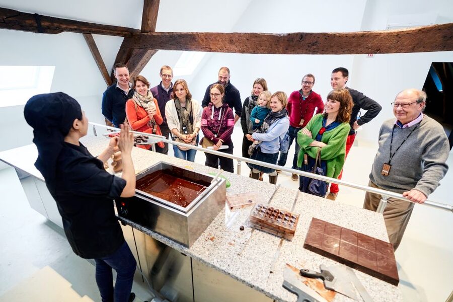 Choco-Story Brussels: Chocolate Museum Entrance with Tasting - The live praline demonstration