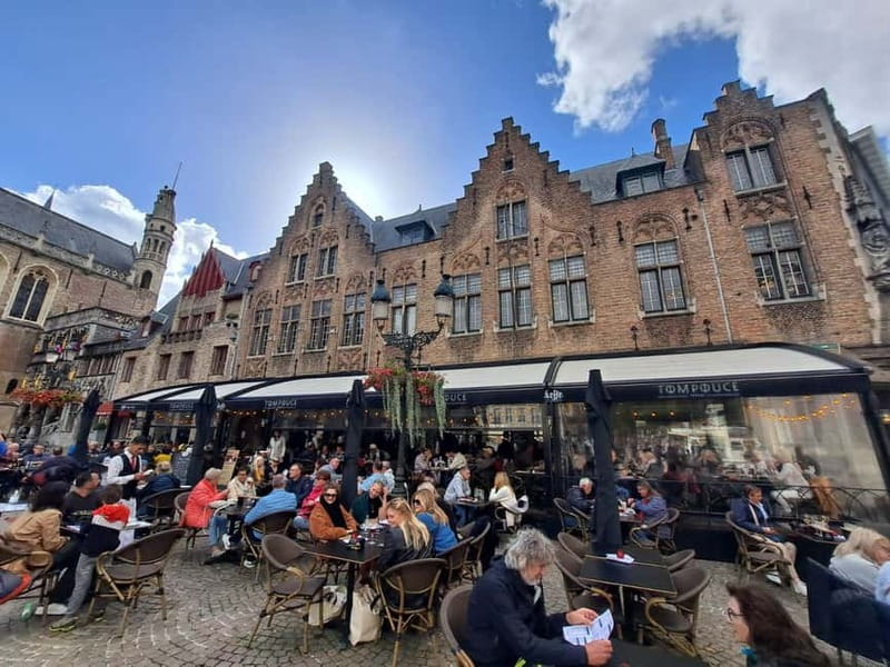 Day trip to Bruges from Paris with canal cruise - Key points at a glance