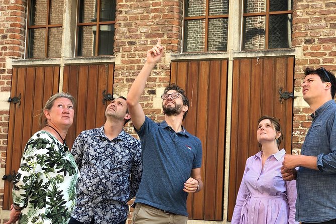 Discover authentic Ghent with historian & taste the best chocolate - A two-hour introduction to Ghent that makes sense