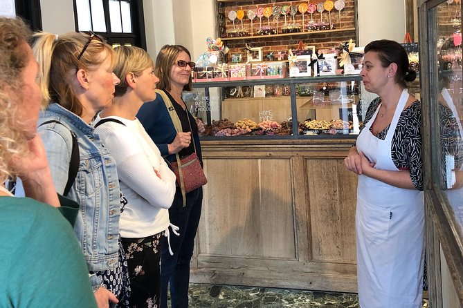 Discover authentic Ghent with historian & taste the best chocolate - Meat, castles, and medieval power
