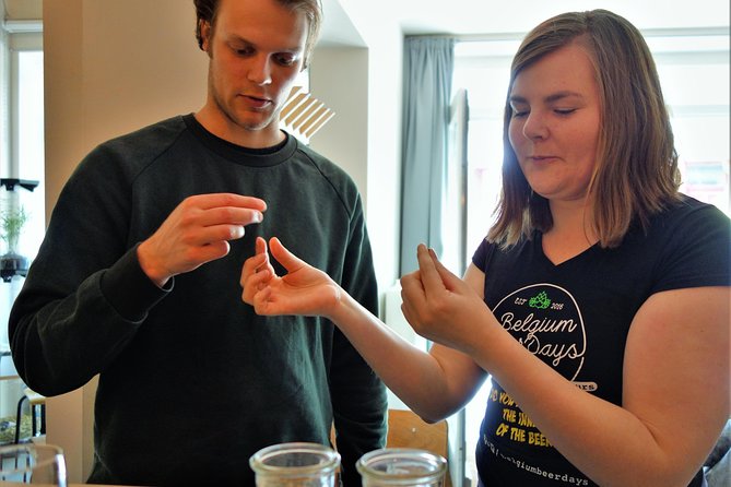 Discover our Brussels craft breweries with a local, passionate, young guide - Finishing with two beers and Belgian snacks