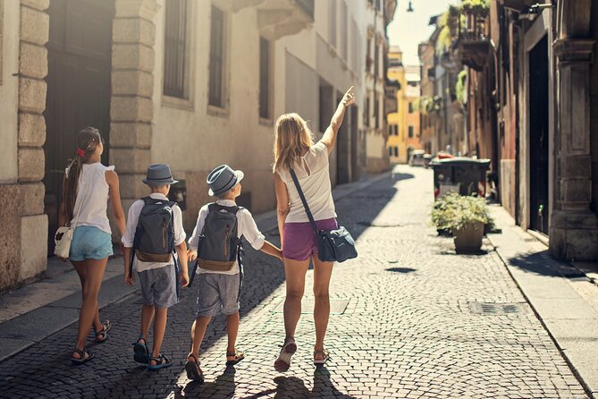 Discover the secrets of Antwerp while playing! Escape game - Playing as a private group of up to six