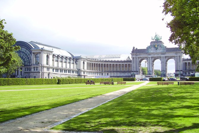 e-Scavenger hunt Brussels: Explore the city at your own pace - Comic art, Rue Neuve, and the final Ilot Sacre section