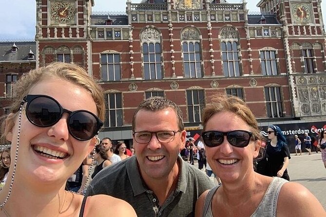 e-Scavenger hunt Ghent: Explore the city at your own pace - Vrijdagmarkt and the city’s old public life