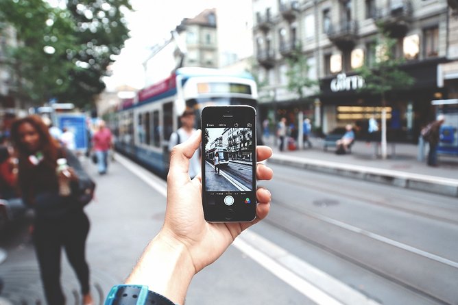 e-Scavenger hunt Liège: Explore the city at your own pace - From Gare de Liège-Guillemins to Brasserie C
