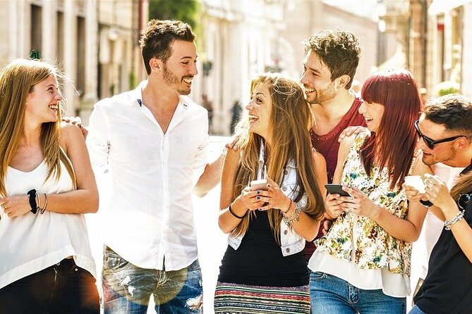 e-Scavenger hunt Namur: Explore the city at your own pace - Place d’Armes and the Belfry