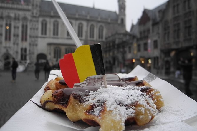 Experience the best of Bruges on a Private Tour with Boat Ride - Minnewater Lake, the gentler pause