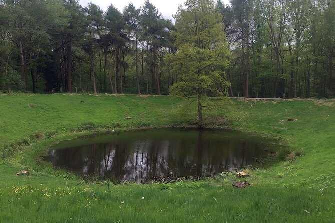 Flanders World War I Battlefields Private Tour from Brussels - Essex Farm and the story behind In Flanders Fields