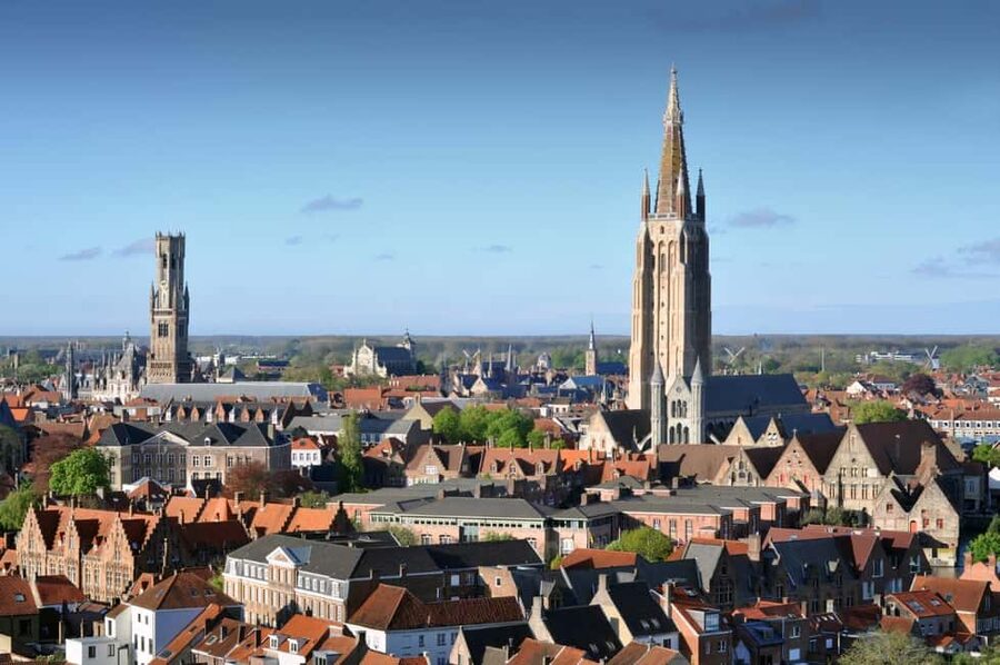 From Amsterdam: Bruges Full-Day Tour - Your free time in the medieval center