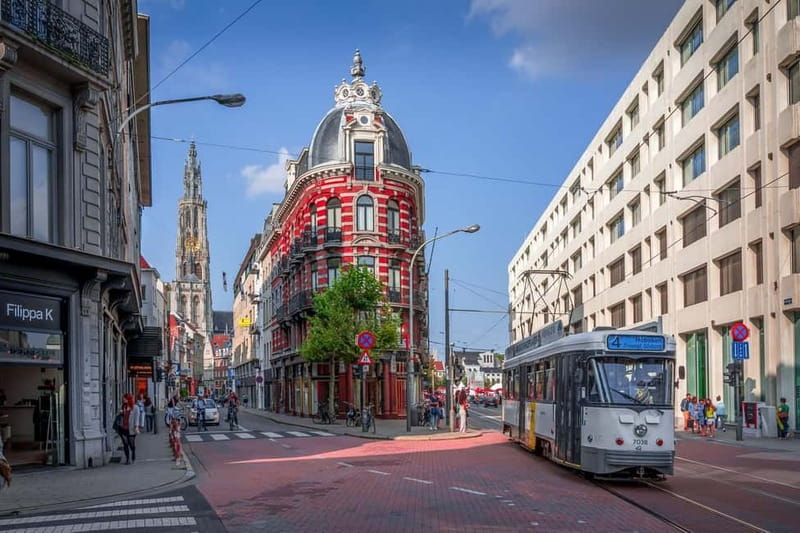 From Amsterdam: Cologne & Antwerp Full-Day Tour - Antwerp’s Grote Markt and Brabo Fountain