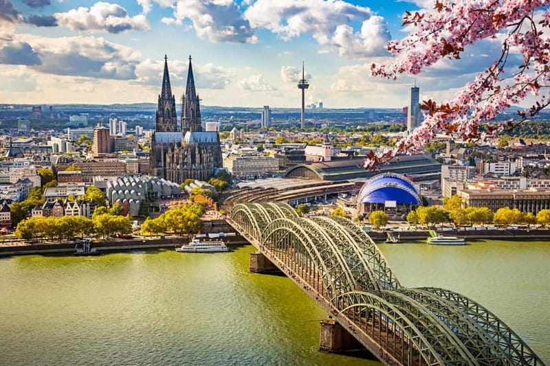 From Amsterdam: Cologne & Antwerp Full-Day Tour - Rubens inside the Cathedral of Our Lady