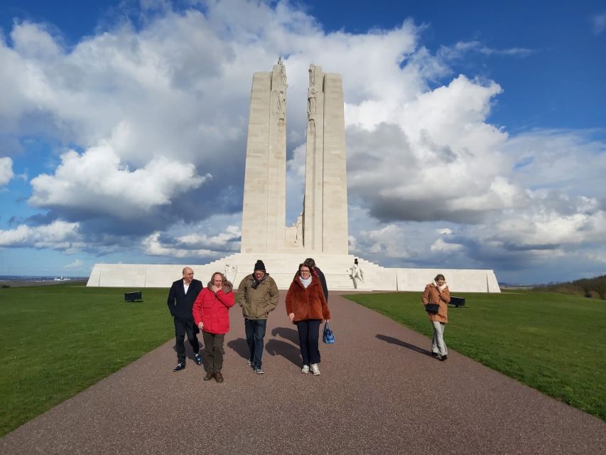 From Bruges: Flanders Fields Remembrance Full-Day Trip - A short break in Ypres before the museum