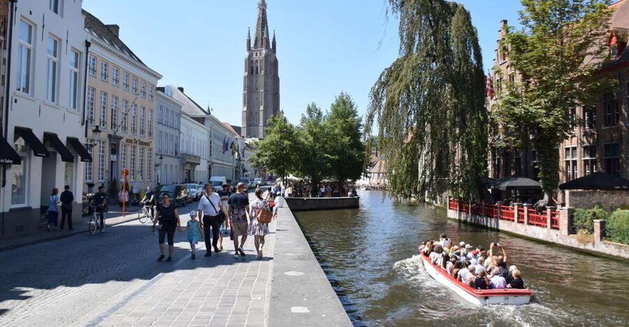 From Brussels: Bruges Private Tour - Starting With The Old City Wall Park