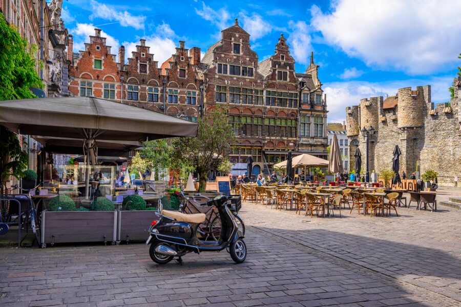 From Brussels: Full-Day Antwerp and Ghent Guided Tour - Starting beside Brussels Central Station