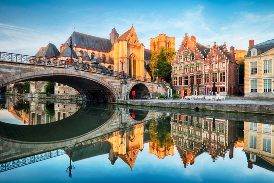 From Brussels: Full-Day Antwerp and Ghent Guided Tour - The road to Ghent gives the day a second rhythm