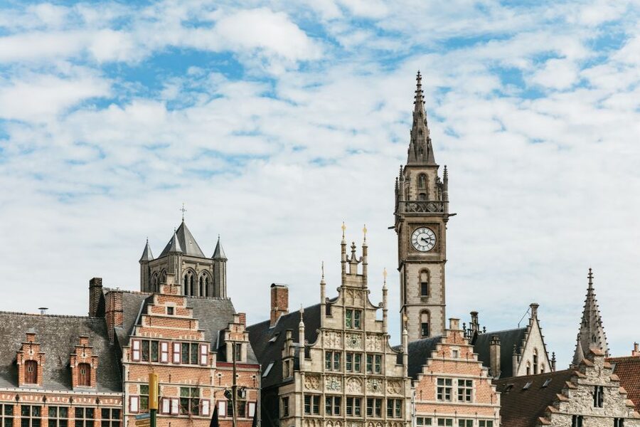 From Brussels: Guided Day Trip to Bruges and Ghent - The road to Ghent and a change of mood