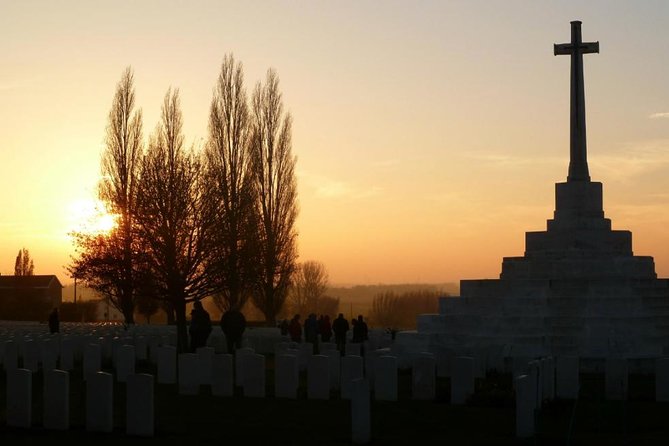 From LIlle or Bruges, Christmas Truce to Passchendaele Ypres 1 day WW1 private - Key things to know before booking