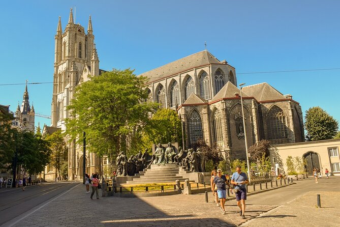 Full-Day City Tour of Ghent and Bruges from Brussels - A guide can make or break a packed day