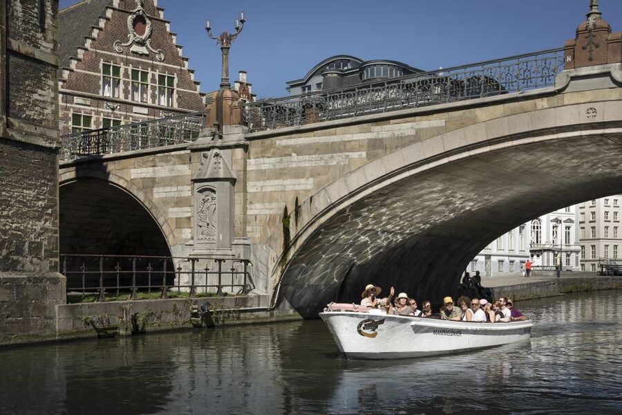 Ghent: 40-Minute Historical Boat Tour of City Center - Key reasons to consider this Ghent canal cruise