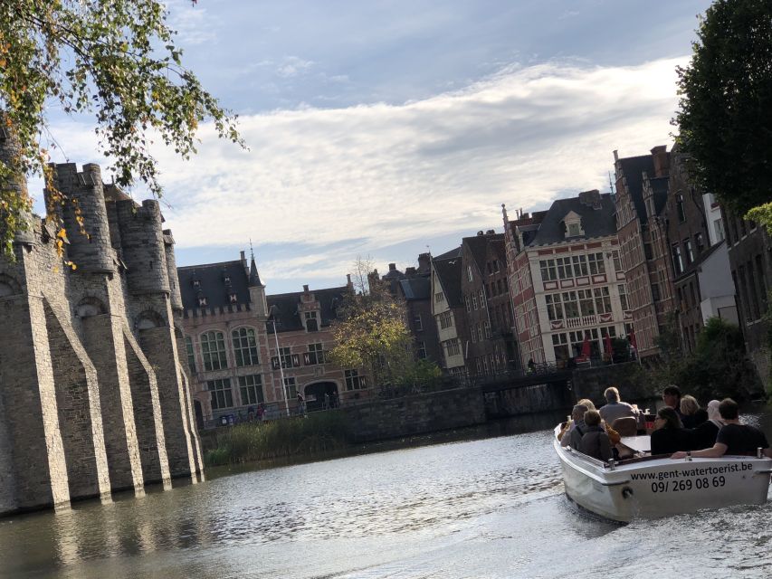 Ghent: 40-Minute Historical Boat Tour of City Center - Open boats, covered boats, and the weather