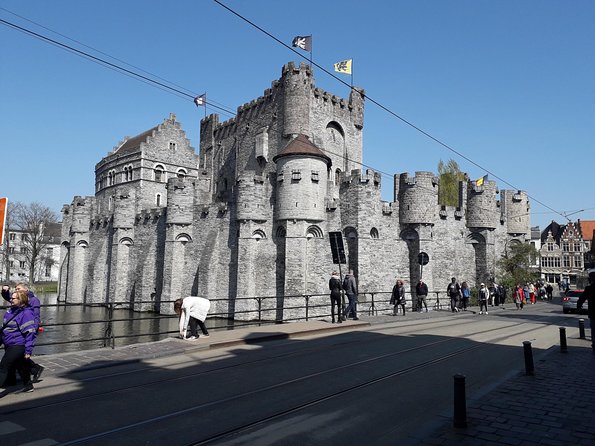 Ghent Beer and Sightseeing Adventure - Vrijdagmarkt and the Dulle Griet