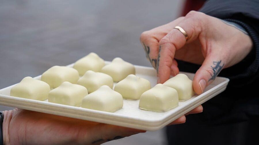 Ghent: Belgian Chocolate Walking Tour with Tastings - Ending at Sint-Baafsplein