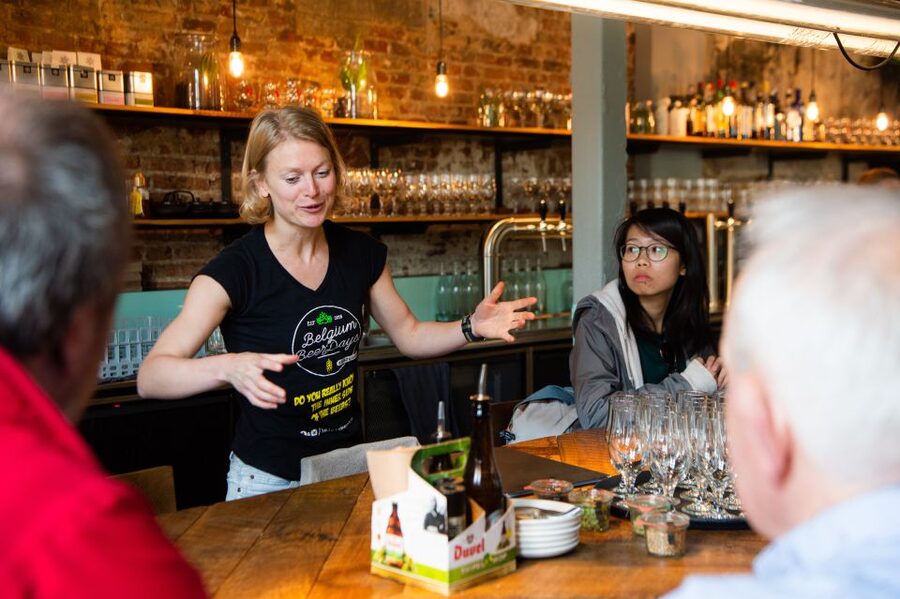 Ghent: Brewery visit + Beer Tasting tour with a Young Local - Stop two: jenever in a centuries-old café