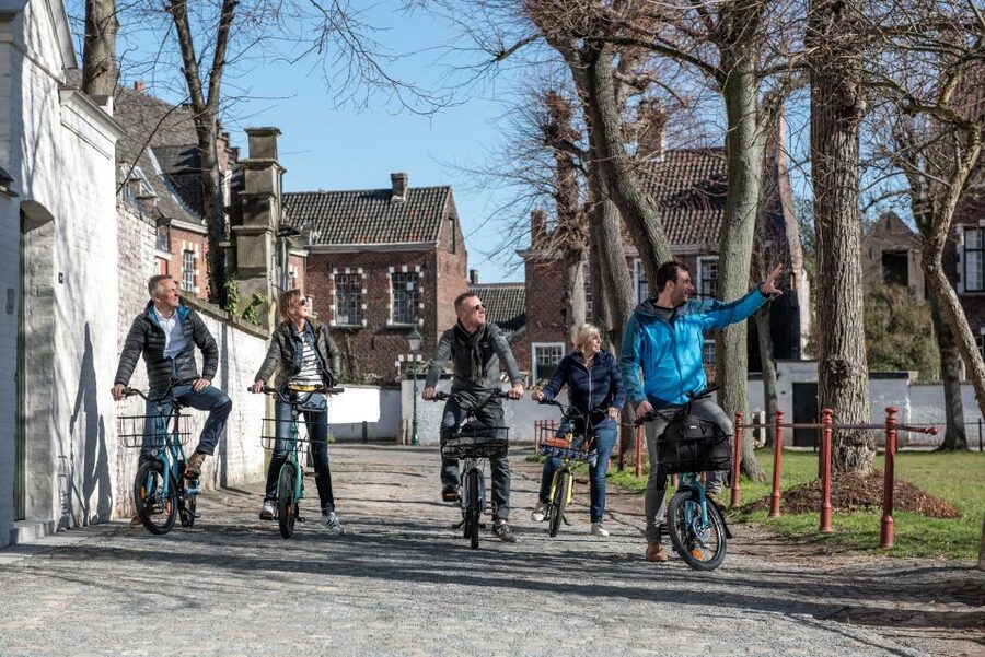 Ghent: City Highlights and Hidden Gems Guided Bike Tour - Starting among Ghent’s churches and abbeys