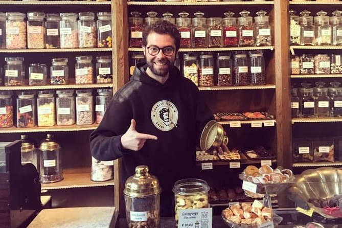 Ghent: Famous Belgian Chocolate Walking Tour with Tastings - Chocolatier Deduytschaever: a polished first taste