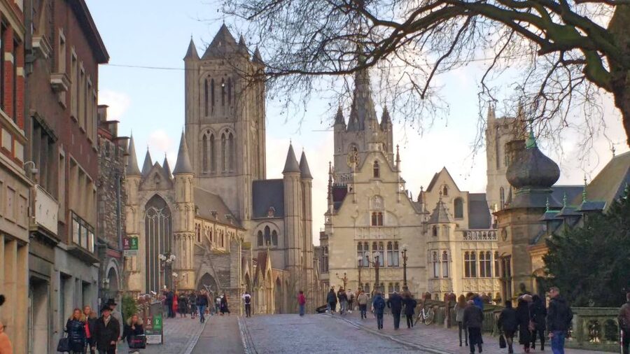 Ghent: Guided City Tour with Food Tastings - Five food stops, with small bites and proper portions