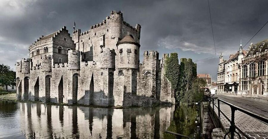 Ghent: Guided Walking Tour - Starting at Sint-Baafsplein and the Belfry