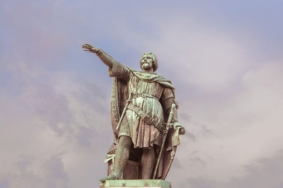 Ghent: Guided Walking Tour and Canal Boat Trip - Saint Bavo Cathedral and the Van Eyck altarpiece