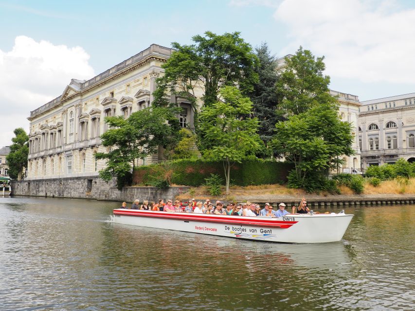 Ghent: Hop-on Hop-off Water-Tramway - Veldstraat and a practical shopping stop