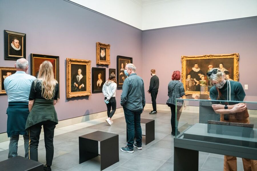 Ghent: Museum of Fine Arts Entry Ticket - Temporary exhibitions and contemporary installations