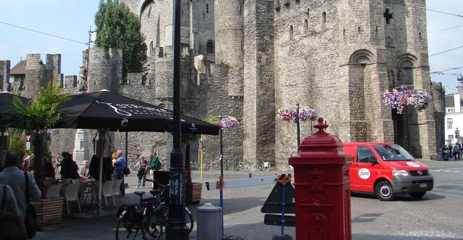 Ghent: Private 2-Hour Walking Tour - Starting beside the Lys at Graslei and Korenlei