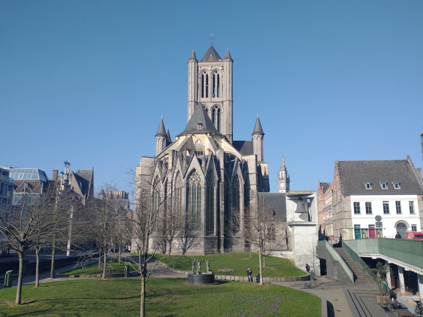Ghent Running and Sightseeing Tour - Korenlei and Graslei, Ghent’s medieval trade centre